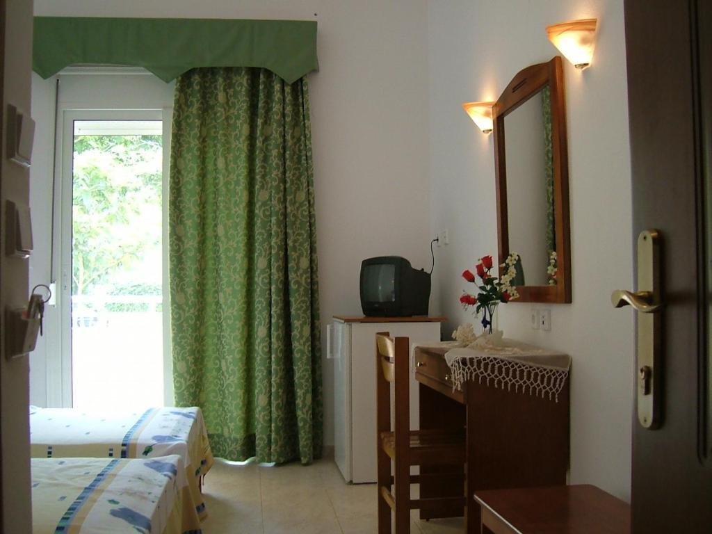Estelle Hotel Gerakini Phòng bức ảnh