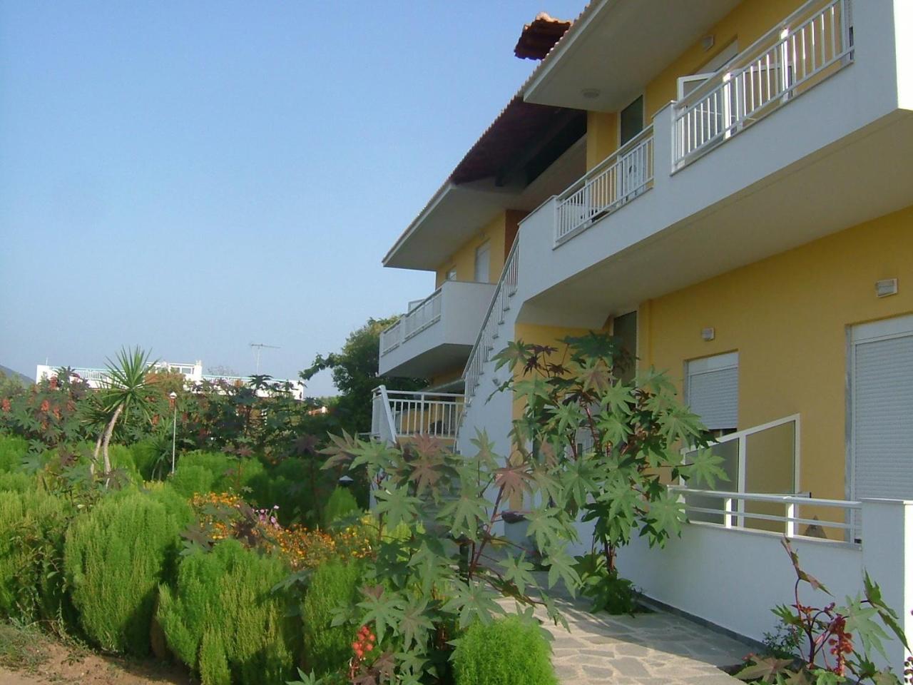 Estelle Hotel Gerakini Ngoại thất bức ảnh