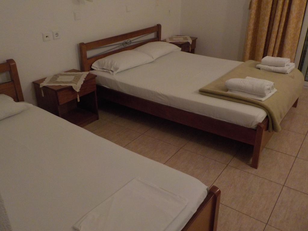 Estelle Hotel Gerakini Ngoại thất bức ảnh