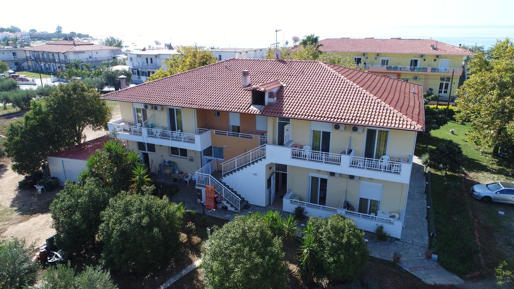Estelle Hotel Gerakini Ngoại thất bức ảnh